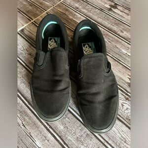 VANS SLIP ON ALL BLACK COMFY CUSH MENS SIZE 8
